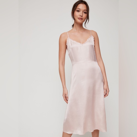 Aritzia Wilfred Mille Dress in Rose Quartz - Picture 2 of 14